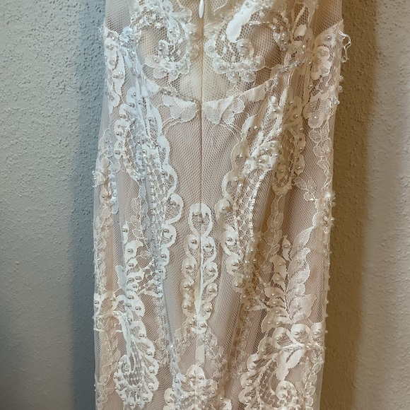 NWT Chic Nostalgia Bailey Ivory Blush Mermaid Wedding Dress Size 6 - Picture 9 of 16
